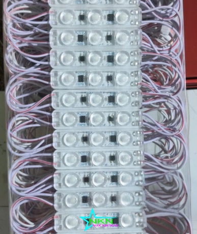 Led 3 bóng 220v ánh sáng vàng ấm