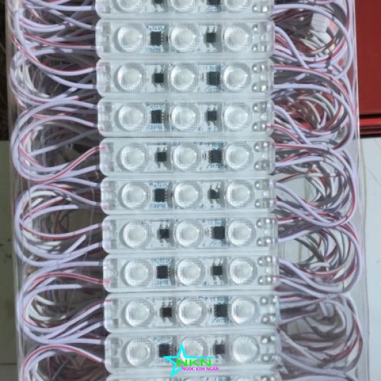 Led 3 bóng 220v ánh sáng vàng ấm
